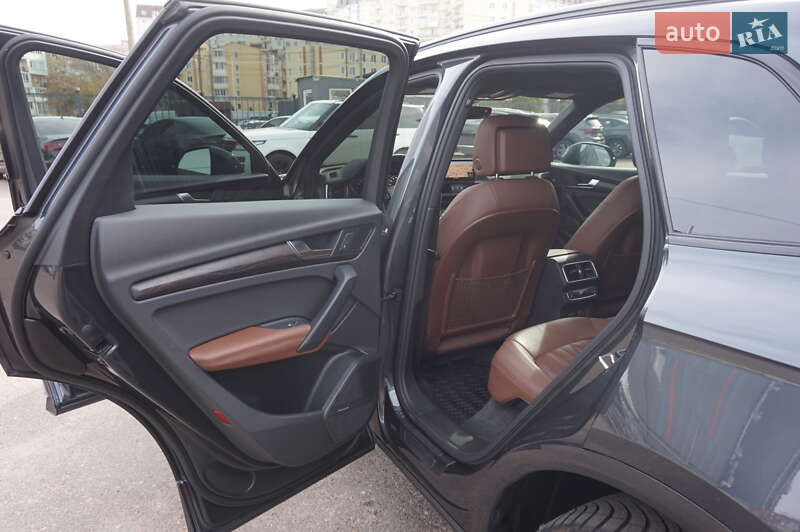 Позашляховик / Кросовер Audi Q5 2019 в Одесі фото 27 Позашляховик / Кросовер Audi Q5 2019 в Одесі