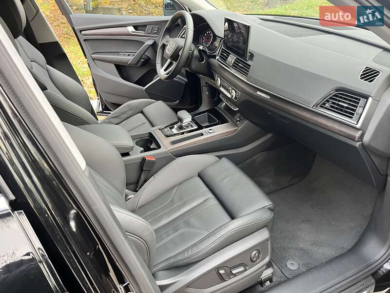 Позашляховик / Кросовер Audi Q5 2023 в Києві