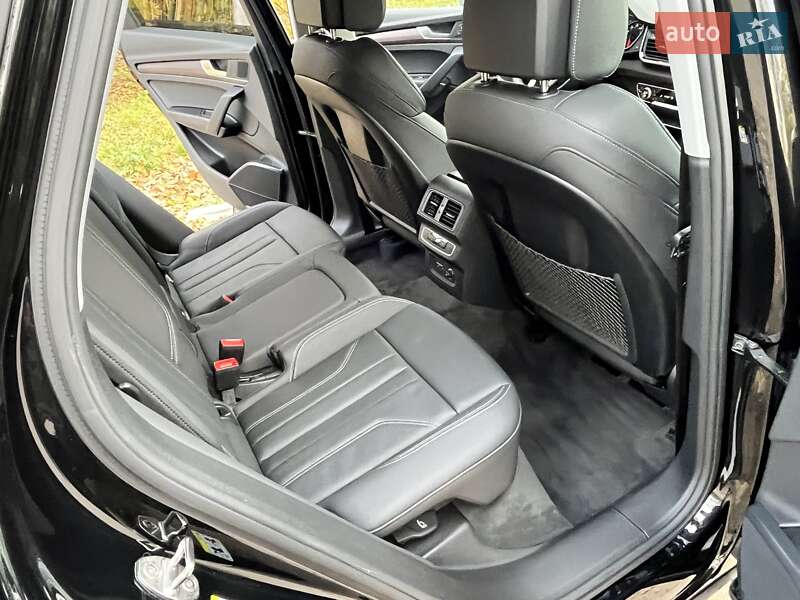 Позашляховик / Кросовер Audi Q5 2023 в Києві