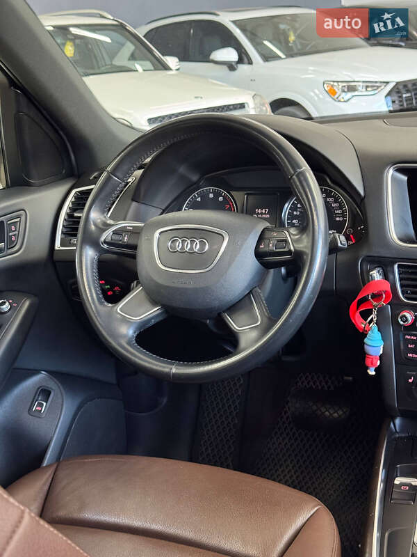 Позашляховик / Кросовер Audi Q5 2016 в Одесі фото 15 Позашляховик / Кросовер Audi Q5 2016 в Одесі
