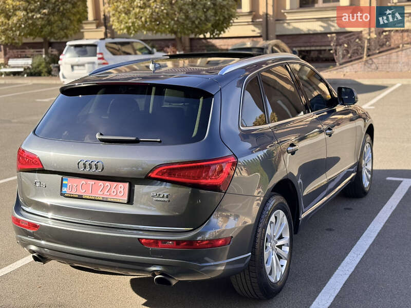 Позашляховик / Кросовер Audi Q5 2016 в Києві