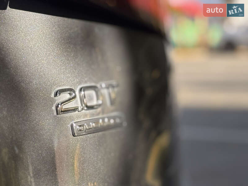 Позашляховик / Кросовер Audi Q5 2016 в Києві