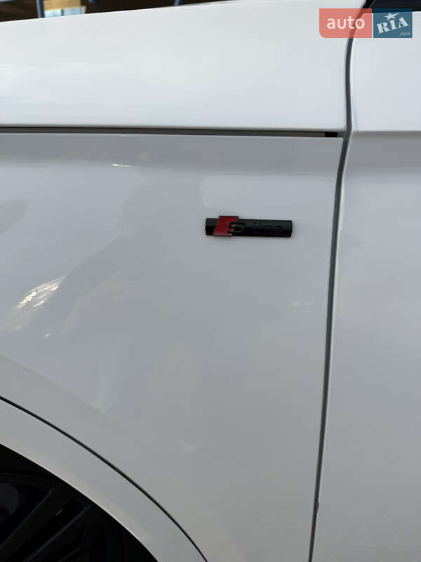 Позашляховик / Кросовер Audi Q5 2018 в Харкові