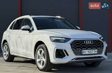Внедорожник / Кроссовер Audi Q5 2023 в Барышевке
