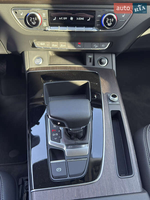 Позашляховик / Кросовер Audi Q5 2023 в Баришівка