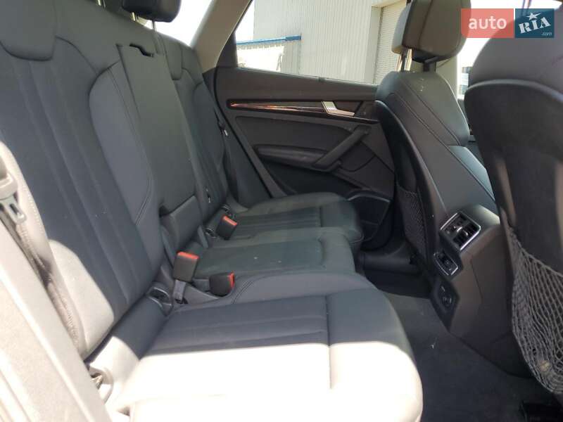 Внедорожник / Кроссовер Audi Q5 2019 в Запорожье