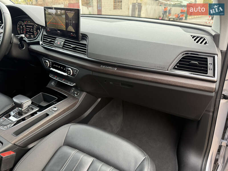 Внедорожник / Кроссовер Audi Q5 2022 в Киеве