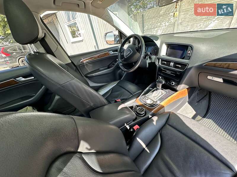 Позашляховик / Кросовер Audi Q5 2014 в Харкові