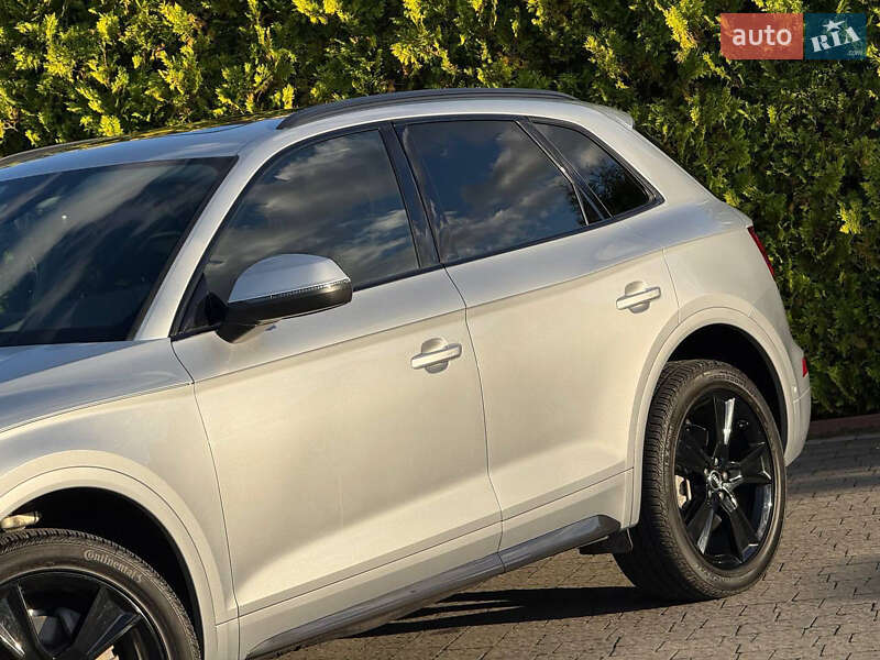 Позашляховик / Кросовер Audi Q5 2018 в Стрию