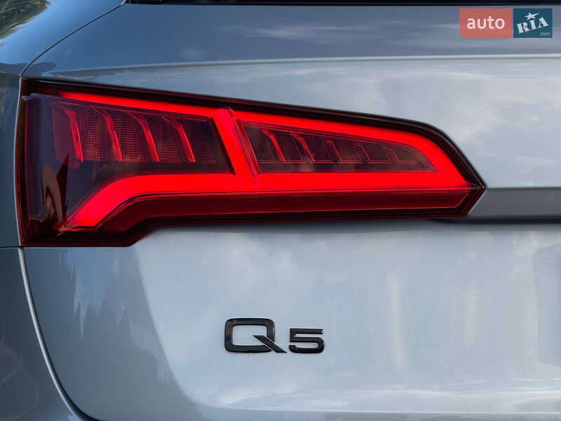 Позашляховик / Кросовер Audi Q5 2018 в Стрию