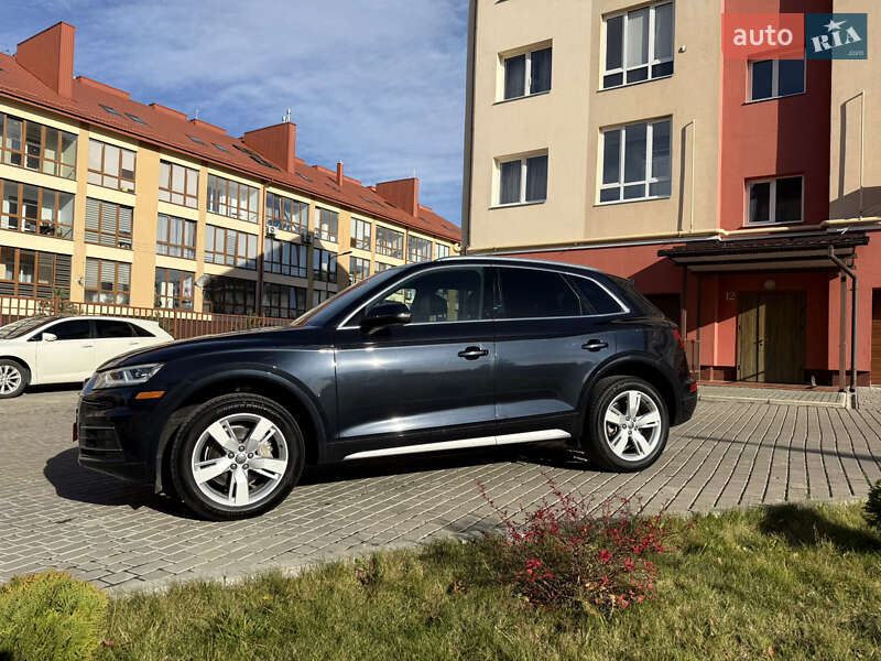 Позашляховик / Кросовер Audi Q5 2019 в Львові фото 9 Позашляховик / Кросовер Audi Q5 2019 в Львові