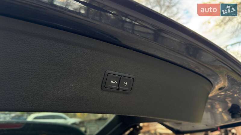 Позашляховик / Кросовер Audi Q5 2017 в Черкасах