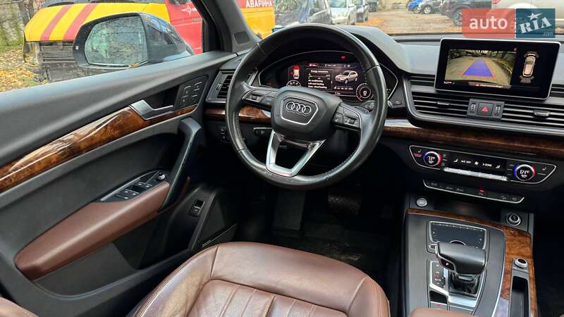 Позашляховик / Кросовер Audi Q5 2017 в Черкасах