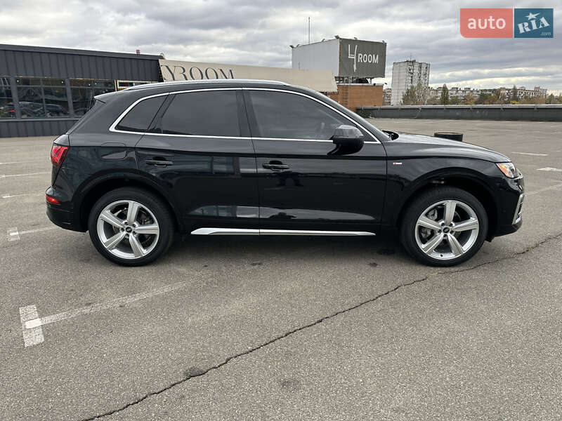 Позашляховик / Кросовер Audi Q5 2021 в Києві фото 6 Позашляховик / Кросовер Audi Q5 2021 в Києві