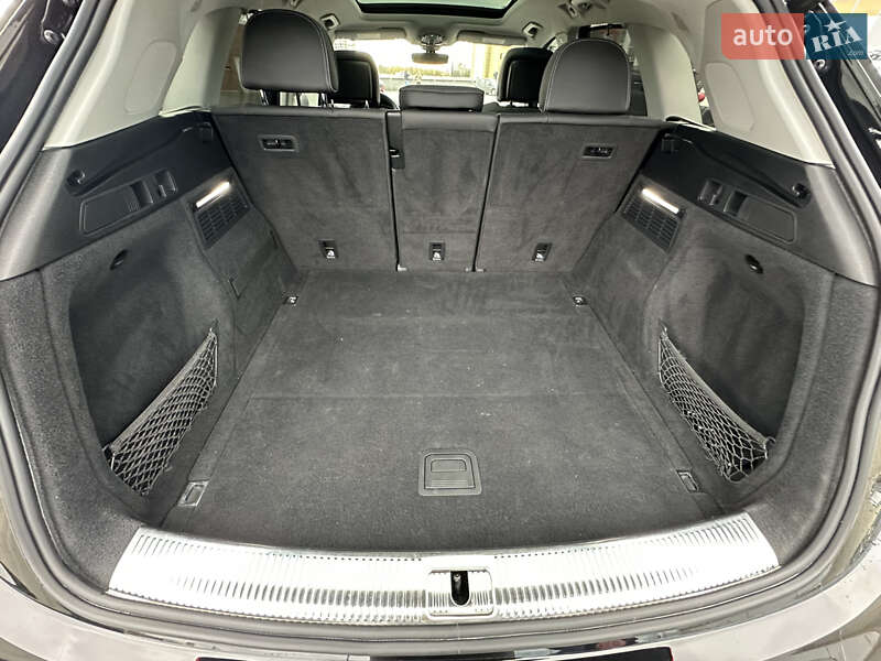 Позашляховик / Кросовер Audi Q5 2021 в Києві фото 40 Позашляховик / Кросовер Audi Q5 2021 в Києві