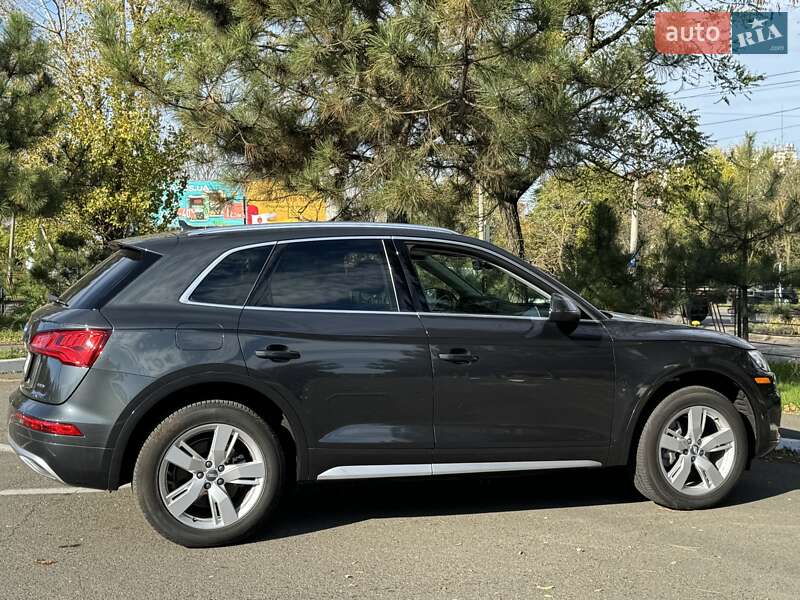 Внедорожник / Кроссовер Audi Q5 2019 в Одессе фото 11 Внедорожник / Кроссовер Audi Q5 2019 в Одессе