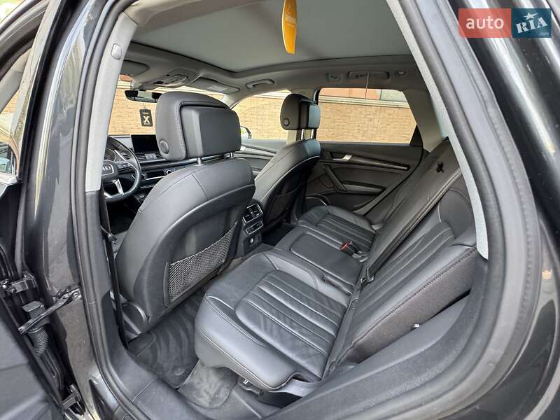 Внедорожник / Кроссовер Audi Q5 2019 в Одессе фото 22 Внедорожник / Кроссовер Audi Q5 2019 в Одессе