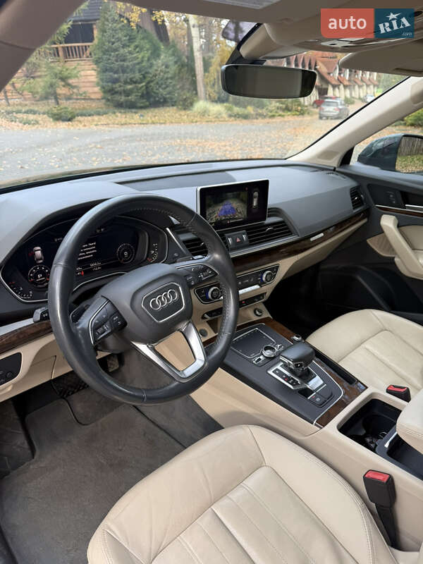 Позашляховик / Кросовер Audi Q5 2017 в Львові фото 12 Позашляховик / Кросовер Audi Q5 2017 в Львові