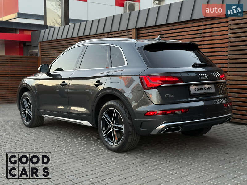 Позашляховик / Кросовер Audi Q5 2020 в Одесі