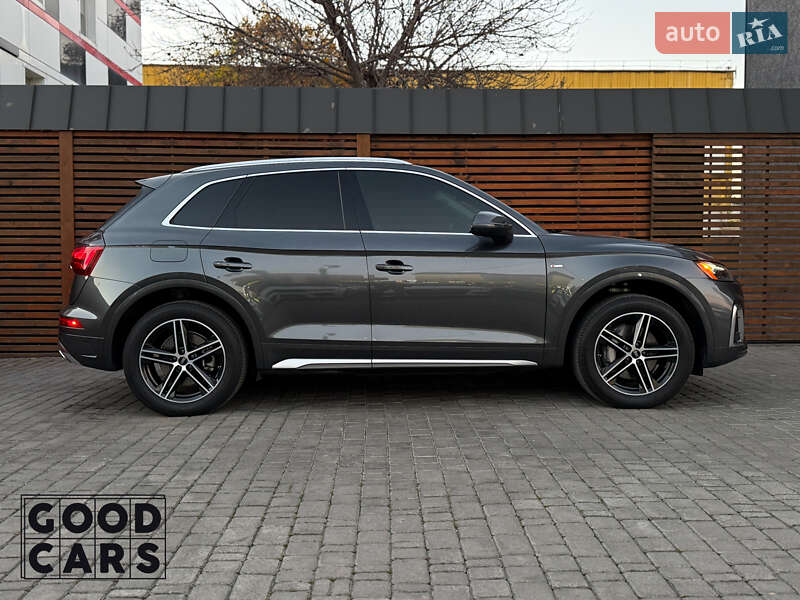 Позашляховик / Кросовер Audi Q5 2020 в Одесі