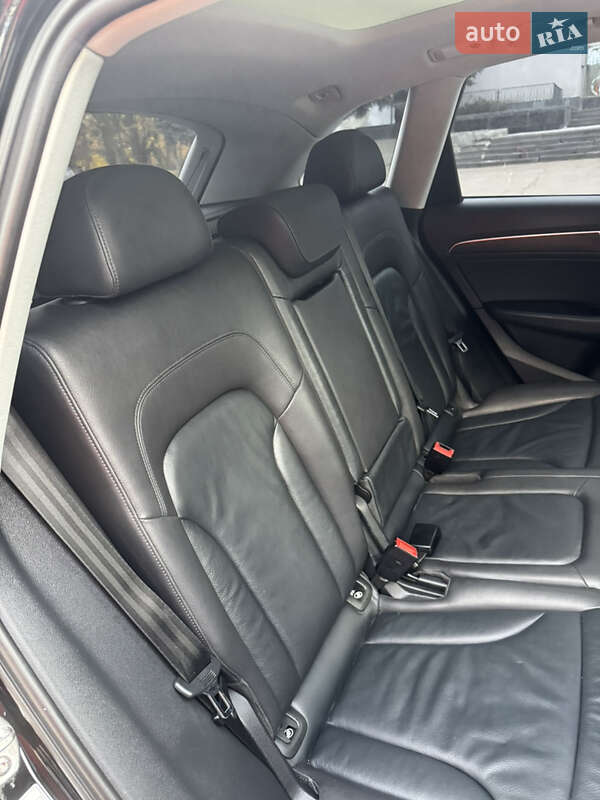 Внедорожник / Кроссовер Audi Q5 2015 в Ровно фото 39 Внедорожник / Кроссовер Audi Q5 2015 в Ровно