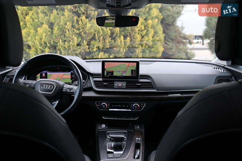 Внедорожник / Кроссовер Audi Q5 2019 в Ивано-Франковске