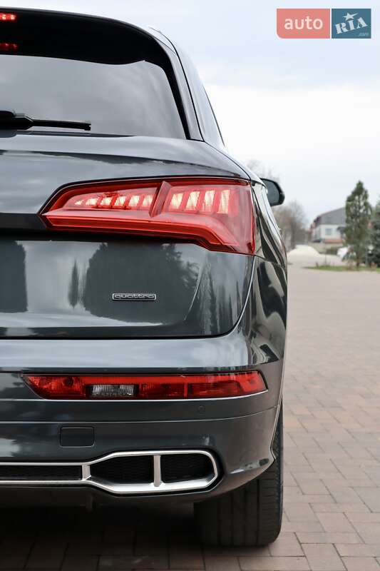 Внедорожник / Кроссовер Audi Q5 2019 в Ивано-Франковске