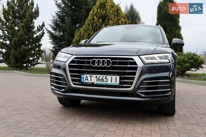 Внедорожник / Кроссовер Audi Q5 2019 в Ивано-Франковске
