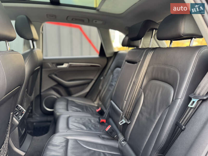 Позашляховик / Кросовер Audi Q5 2013 в Луцьку