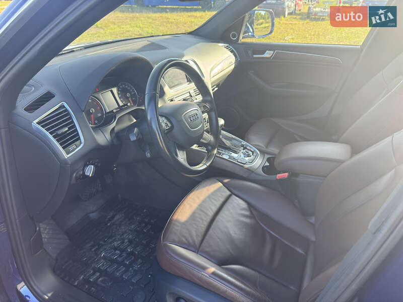 Внедорожник / Кроссовер Audi Q5 2016 в Львове