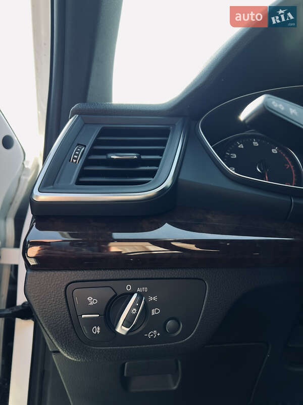 Позашляховик / Кросовер Audi Q5 2020 в Кам'янець-Подільському фото 12 Позашляховик / Кросовер Audi Q5 2020 в Кам'янець-Подільському