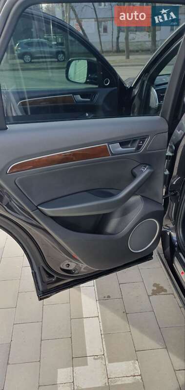 Внедорожник / Кроссовер Audi Q5 2016 в Днепре