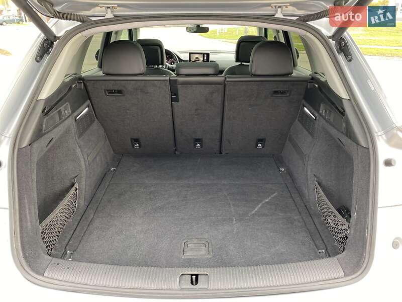 Позашляховик / Кросовер Audi Q5 2018 в Кременчуці