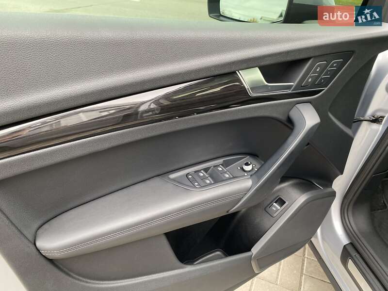 Позашляховик / Кросовер Audi Q5 2018 в Кременчуці