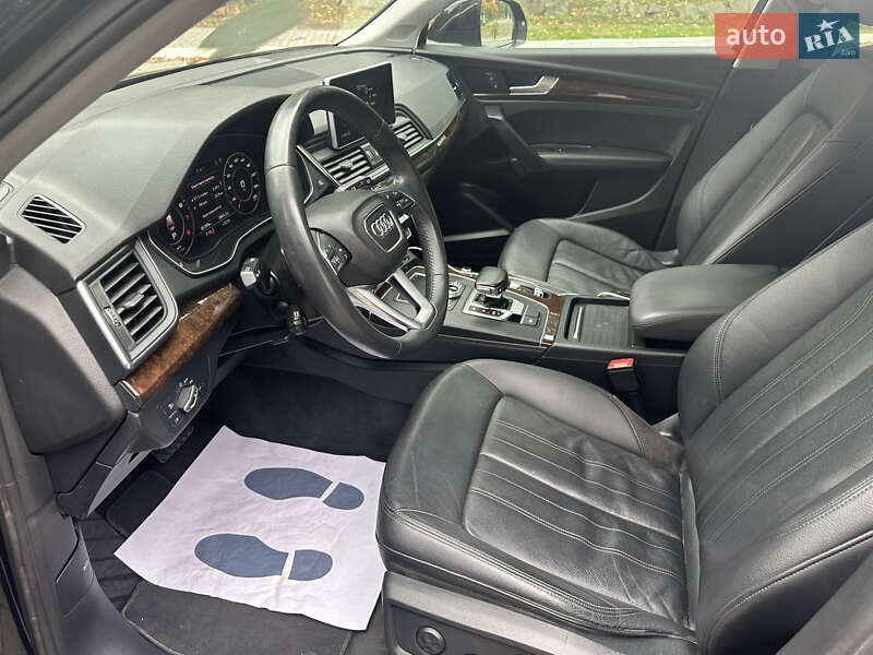 Позашляховик / Кросовер Audi Q5 2019 в Києві фото 38 Позашляховик / Кросовер Audi Q5 2019 в Києві
