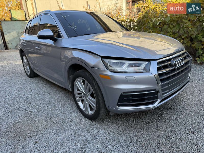 Позашляховик / Кросовер Audi Q5 2018 в Львові фото 4 Позашляховик / Кросовер Audi Q5 2018 в Львові