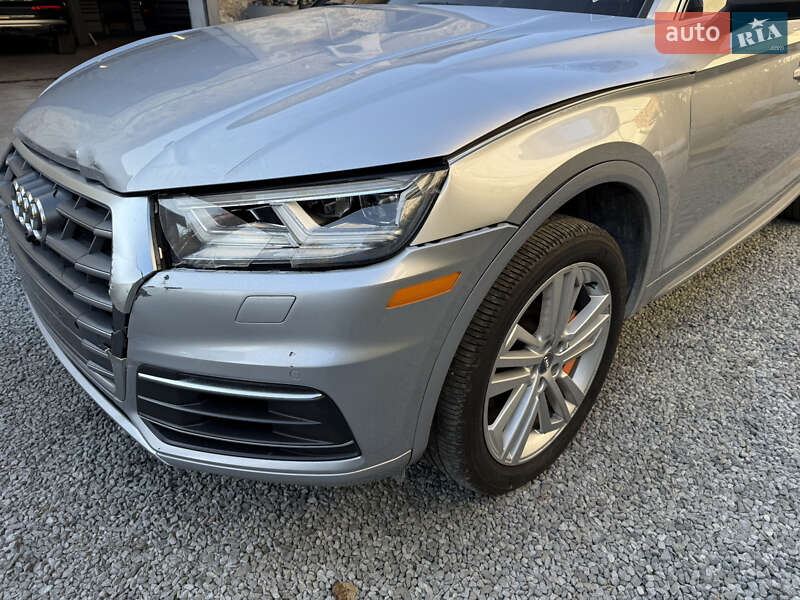 Позашляховик / Кросовер Audi Q5 2018 в Львові фото 23 Позашляховик / Кросовер Audi Q5 2018 в Львові