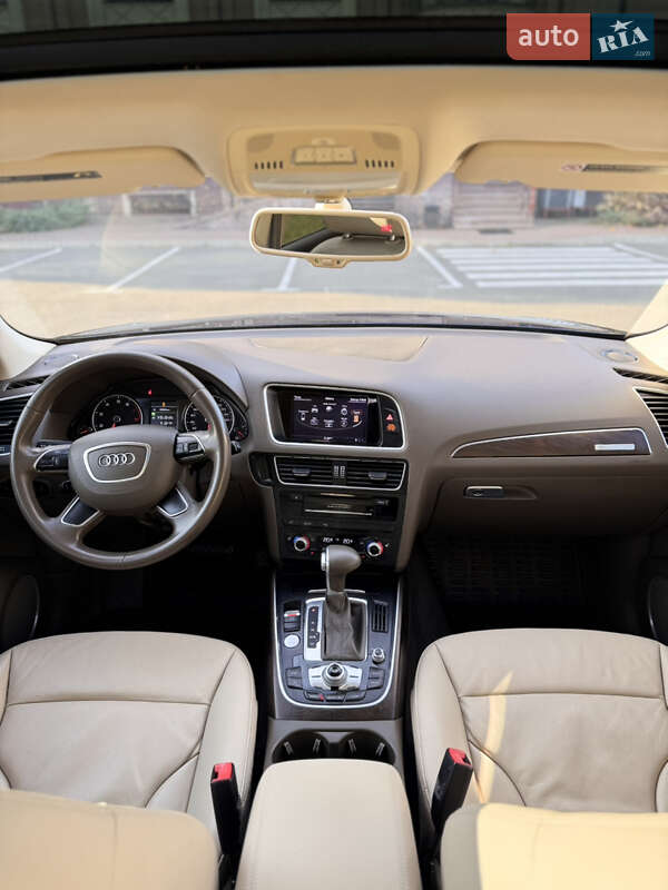 Внедорожник / Кроссовер Audi Q5 2016 в Киеве