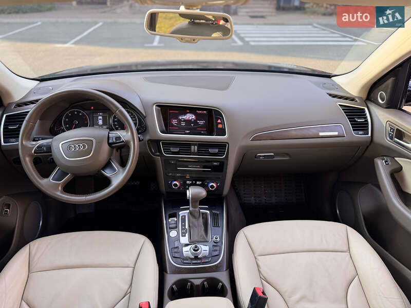 Внедорожник / Кроссовер Audi Q5 2016 в Киеве