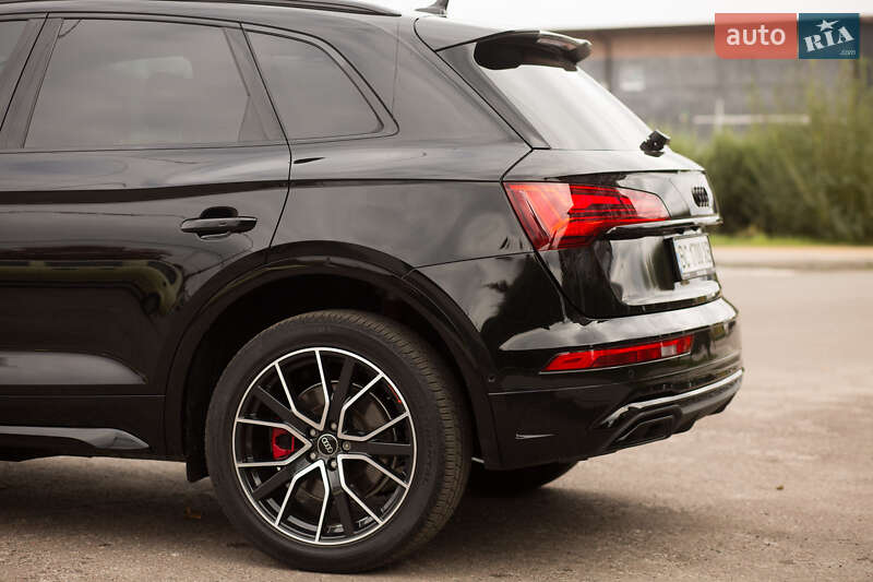 Позашляховик / Кросовер Audi Q5 2024 в Шептицькому