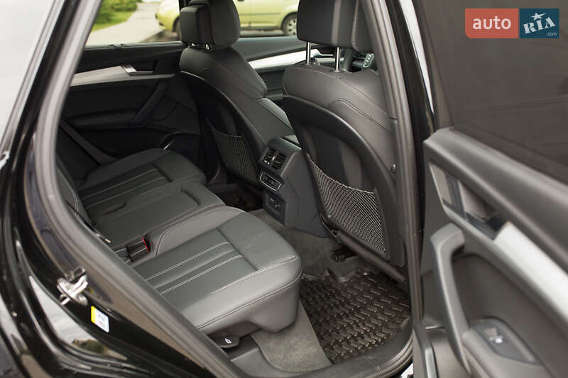 Позашляховик / Кросовер Audi Q5 2024 в Шептицькому