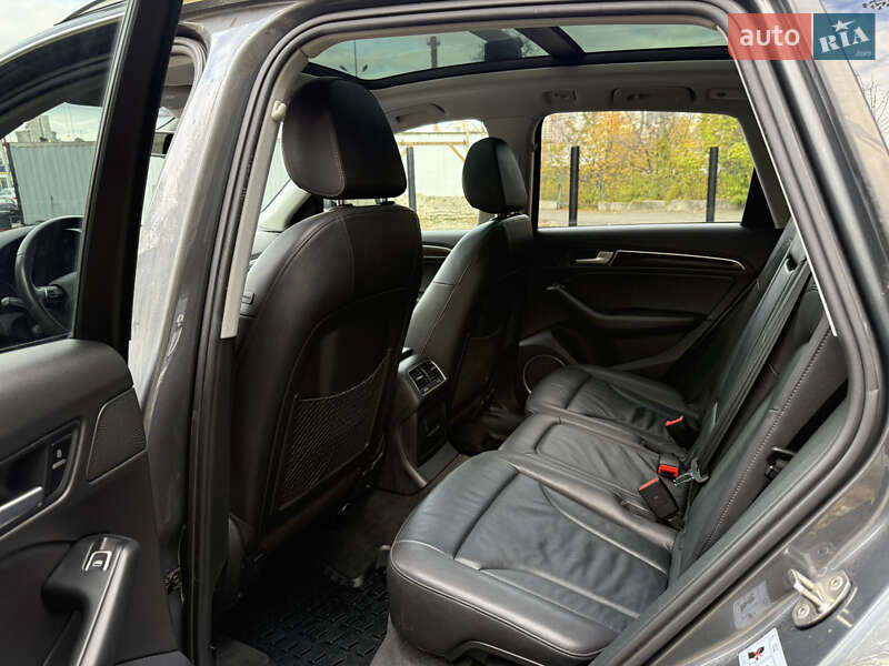 Позашляховик / Кросовер Audi Q5 2014 в Києві фото 11 Позашляховик / Кросовер Audi Q5 2014 в Києві