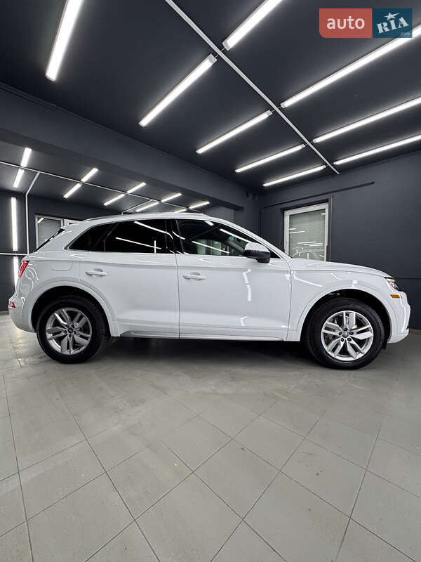 Внедорожник / Кроссовер Audi Q5 2020 в Коломые