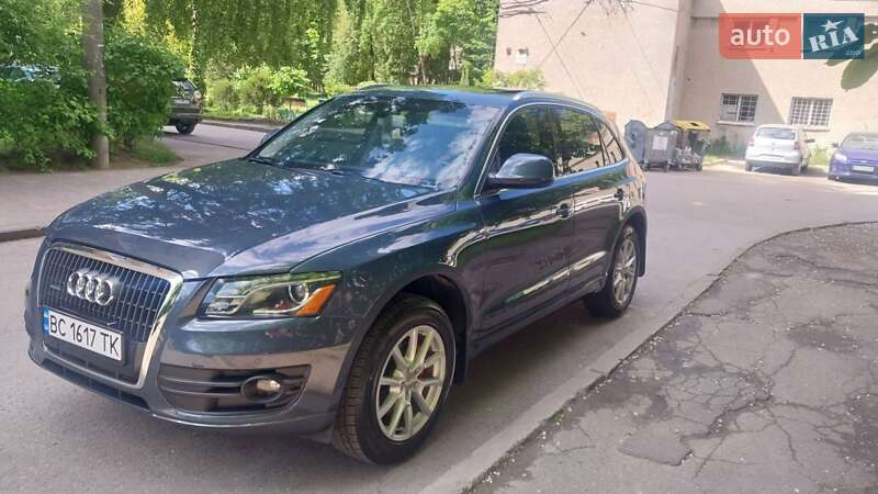 Внедорожник / Кроссовер Audi Q5 2010 в Львове