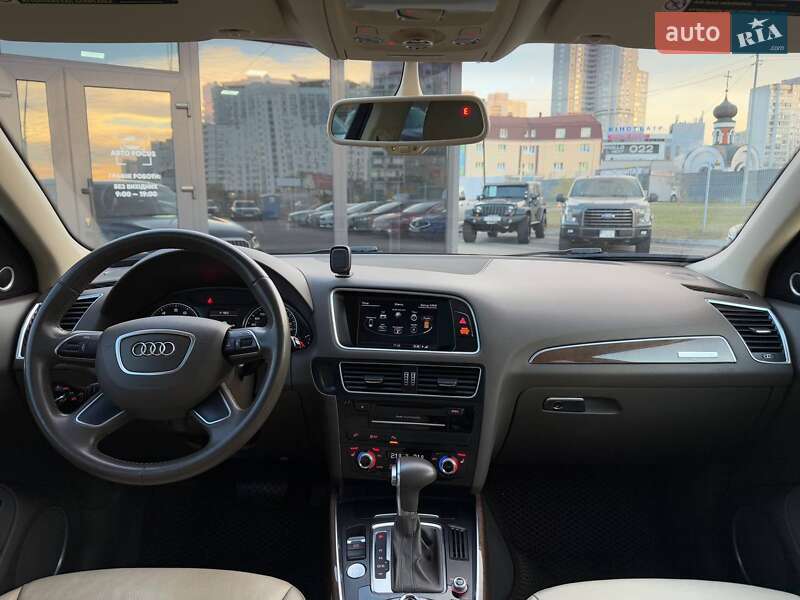 Внедорожник / Кроссовер Audi Q5 2016 в Киеве