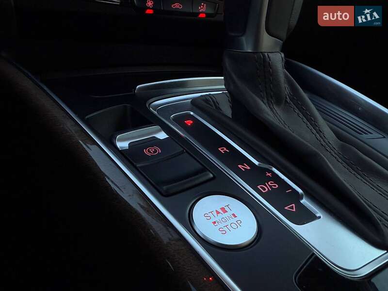 Внедорожник / Кроссовер Audi Q5 2016 в Киеве