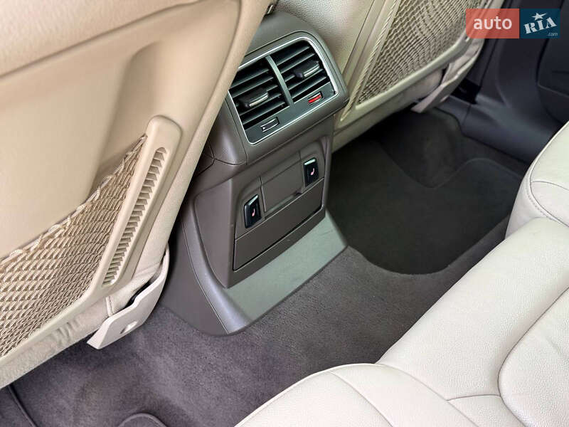 Позашляховик / Кросовер Audi Q5 2013 в Одесі