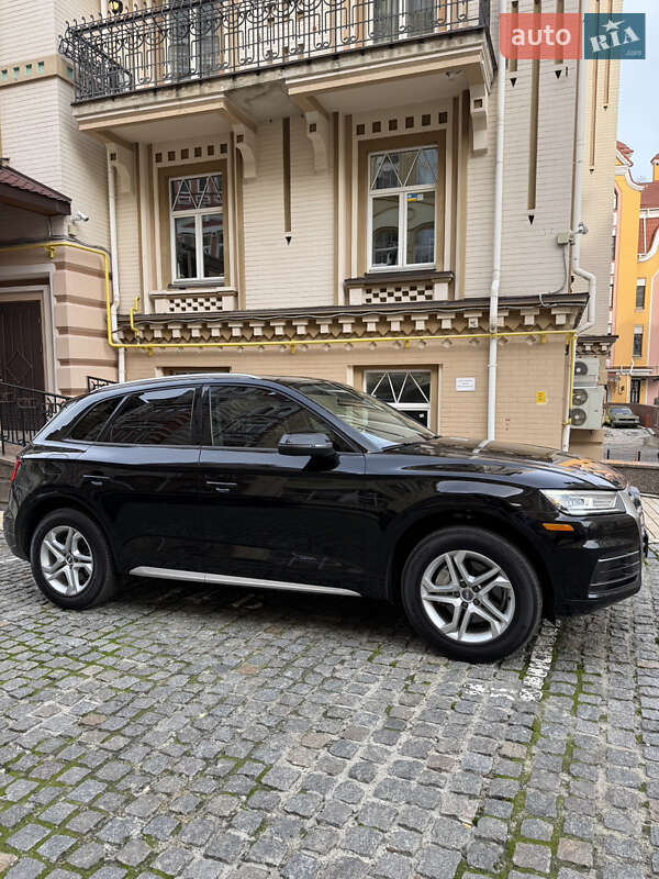 Внедорожник / Кроссовер Audi Q5 2017 в Киеве фото 4 Внедорожник / Кроссовер Audi Q5 2017 в Киеве