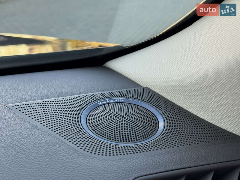 Позашляховик / Кросовер Audi Q5 2015 в Калуші