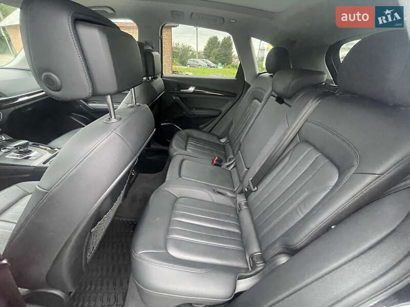 Внедорожник / Кроссовер Audi Q5 2019 в Львове фото 22 Внедорожник / Кроссовер Audi Q5 2019 в Львове